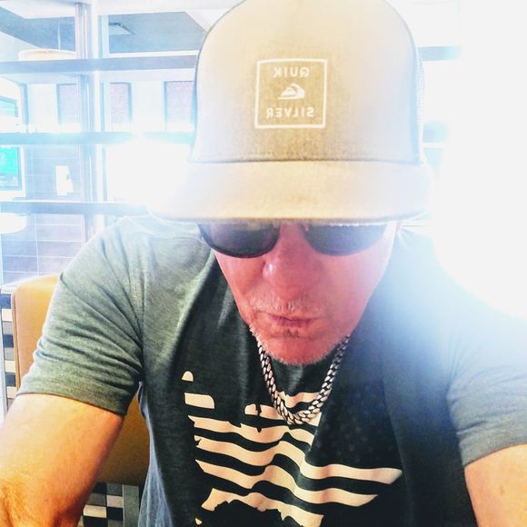 Meet your Posher, Randy - Picture 1 of 1